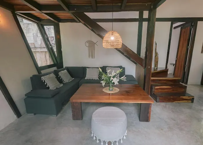 Nahouse Jungle Lodge